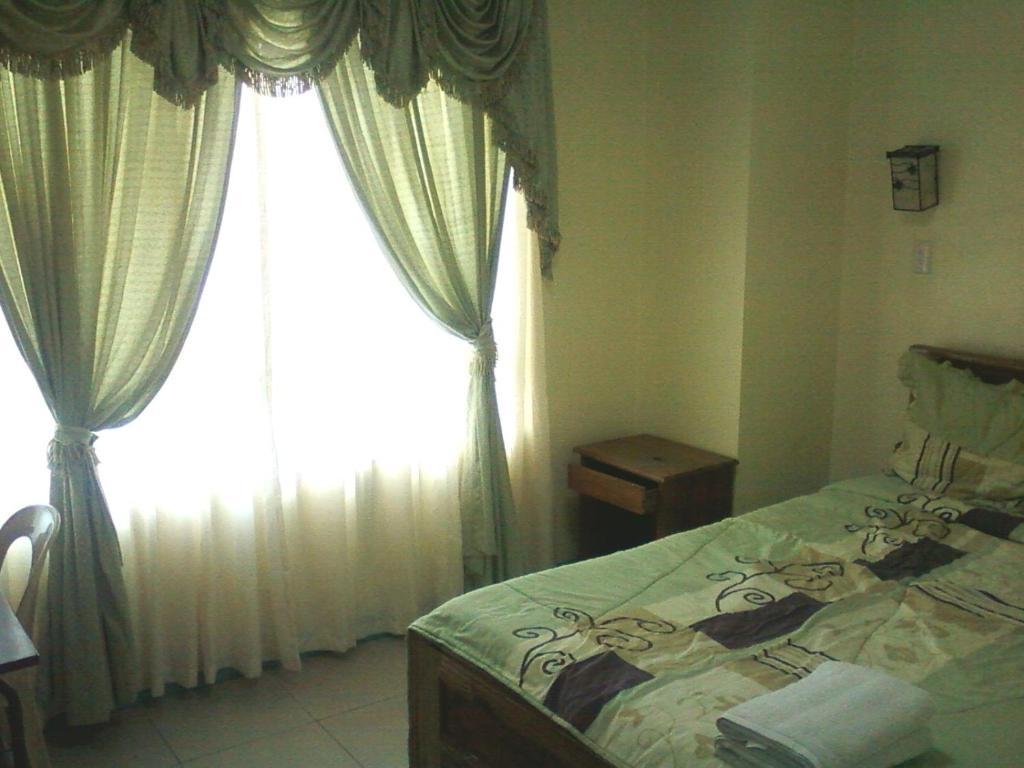 Oyo 765 Ibay Zion Hotel Baguio City Room photo
