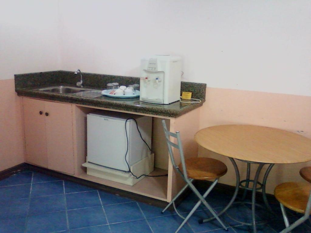 Oyo 765 Ibay Zion Hotel Baguio City Room photo