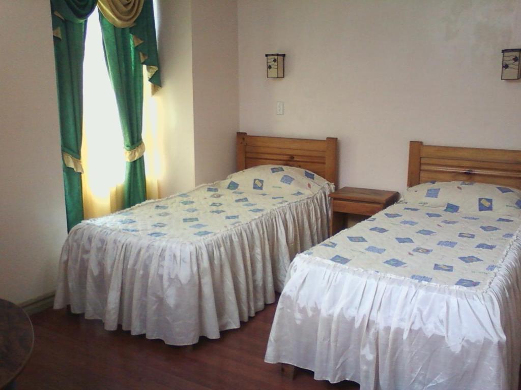 Oyo 765 Ibay Zion Hotel Baguio City Room photo