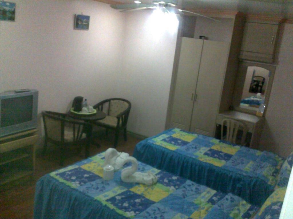 Oyo 765 Ibay Zion Hotel Baguio City Room photo
