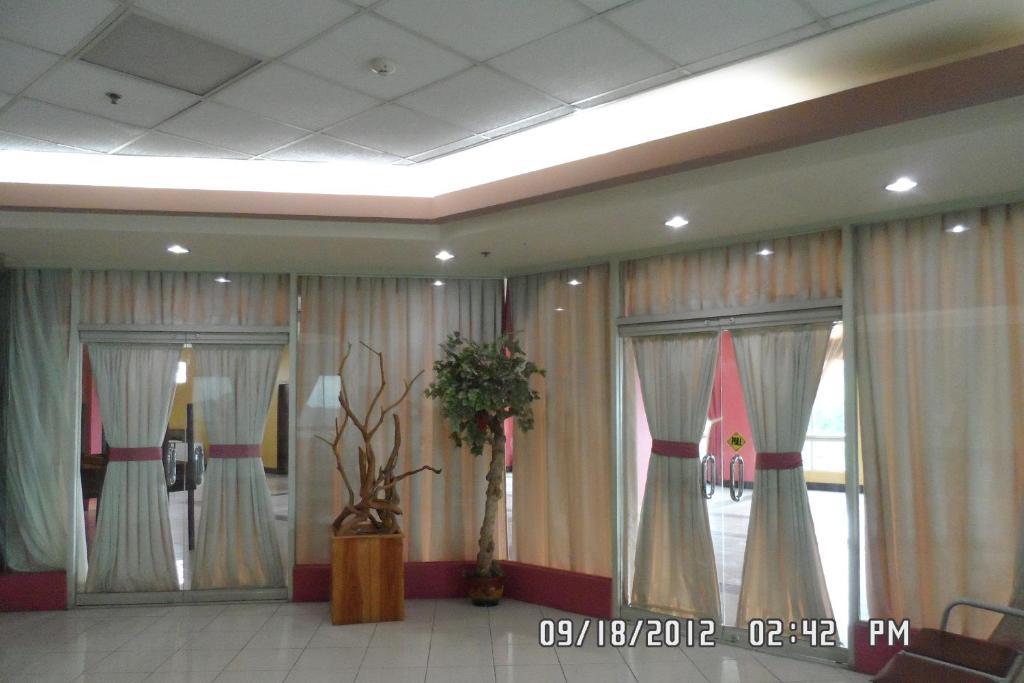 Oyo 765 Ibay Zion Hotel Baguio City Exterior photo
